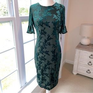 ✨HP✨Calvin Klein Velvet Dress